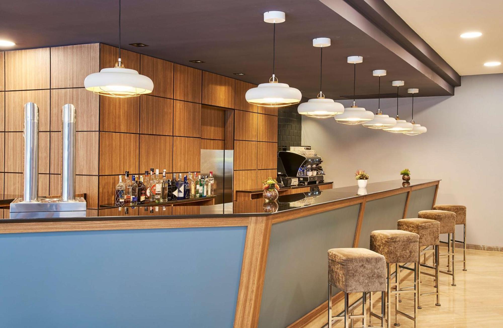 Hotel Nh Stadium Barcellona