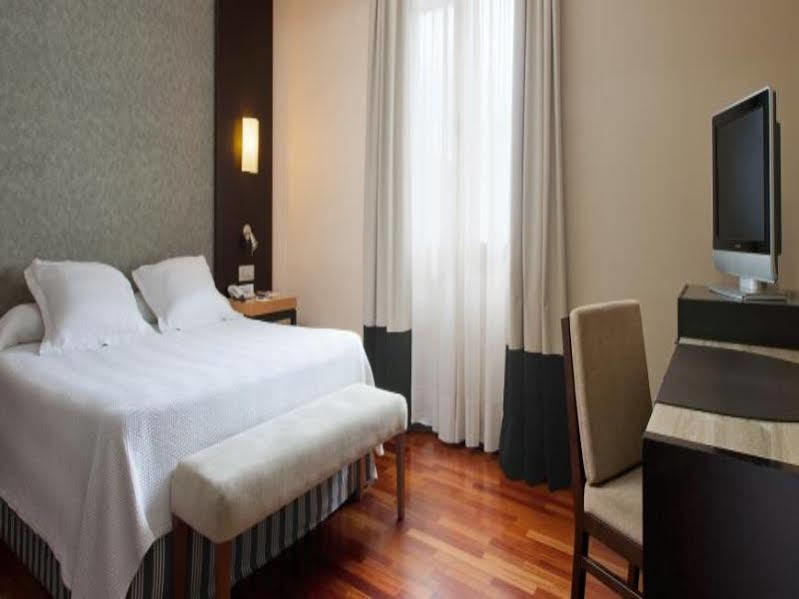 Nh Stadium Hotel Barcellona